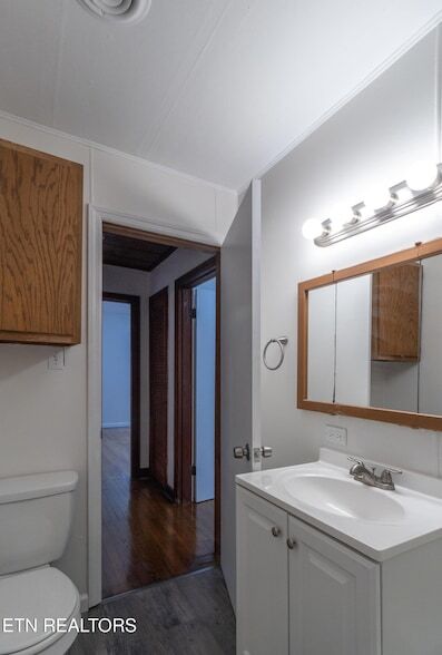 Building Photo - 6520 Jackie Ln