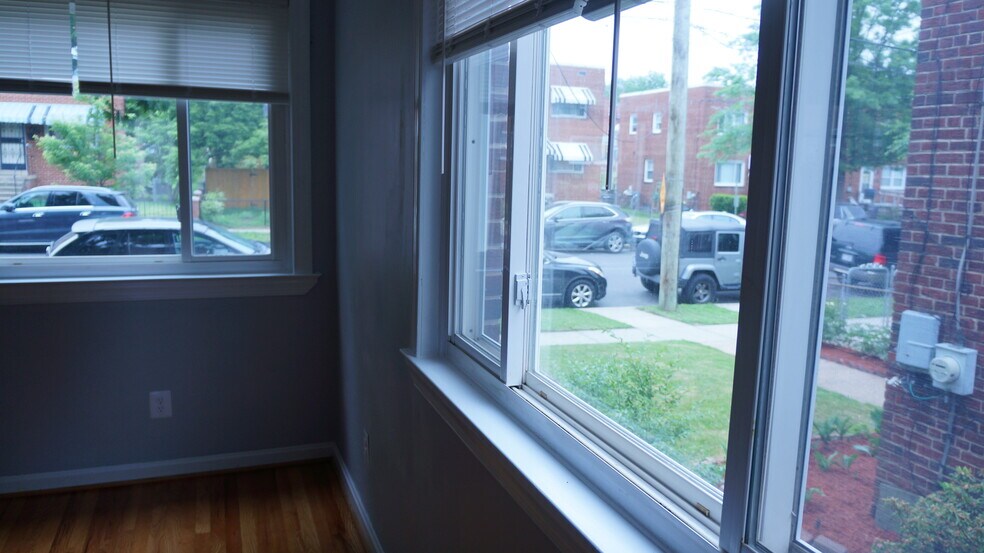 Building Photo - 645 Oglethorpe St NE