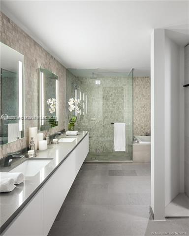 Building Photo - 88 SW 7th St