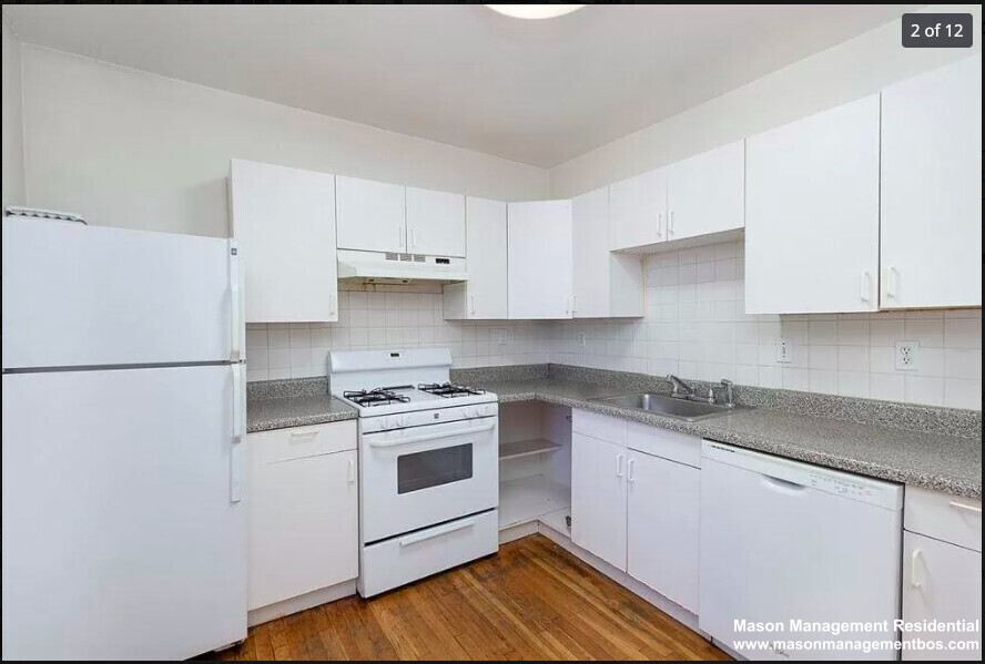Building Photo - 40 Montfern Ave