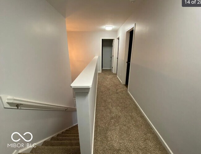 Building Photo - 401 Watercress Way