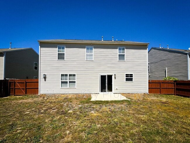 Building Photo - 6842 Harter Ct