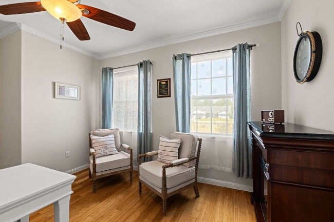 Building Photo - 112 Cherry Grove Dr