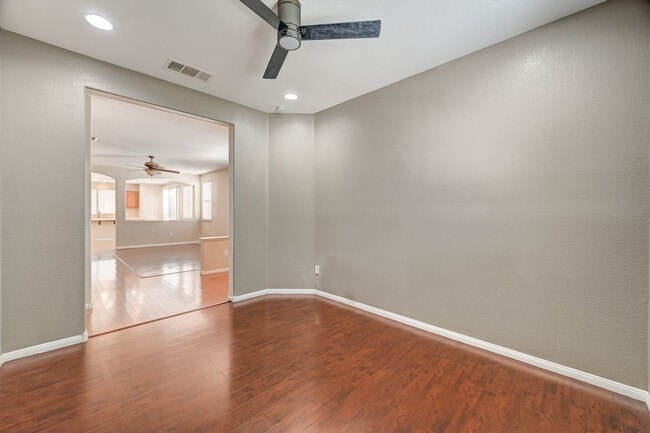 Building Photo - Single Story Single Family Home in Gated Community within N Las Vegas