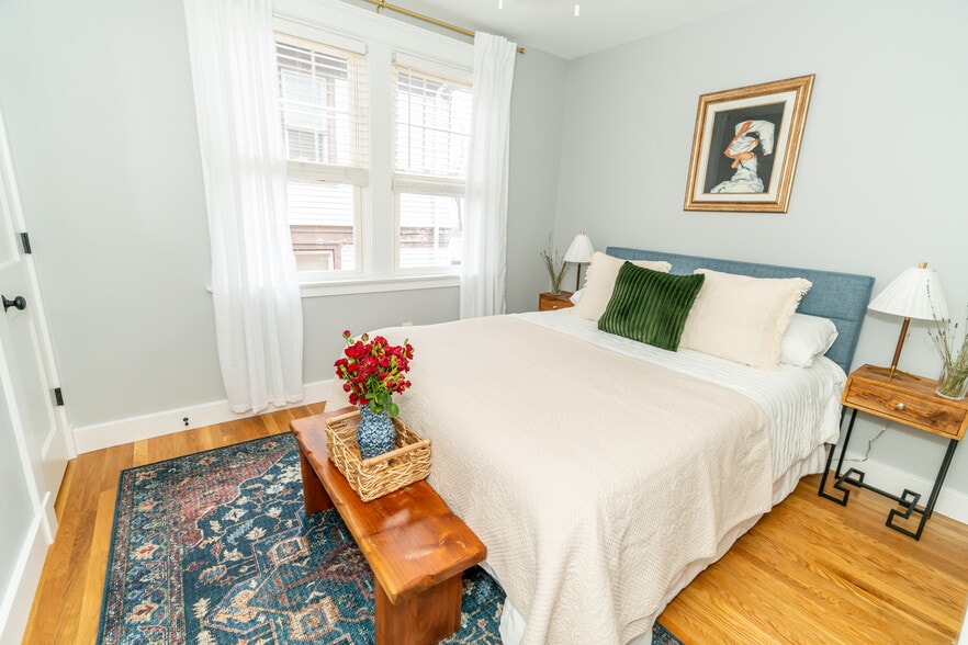 Building Photo - 60 Starr St