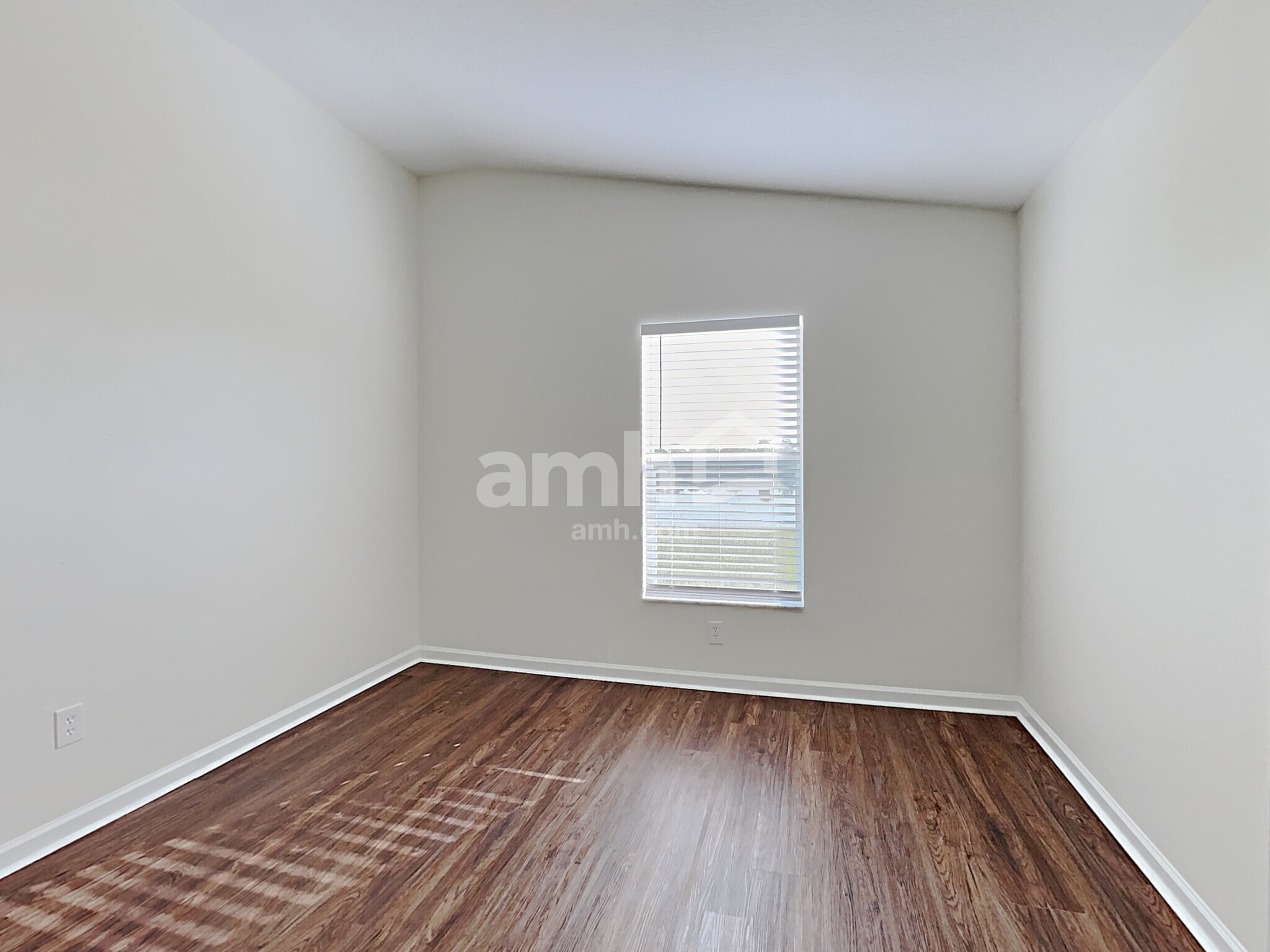 Building Photo - 11642 Tropical Isle Ln