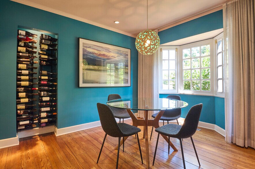 Dining room - 5105 Morella Ave