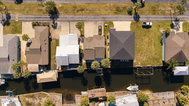 Building Photo - 6588 Harbour Blvd