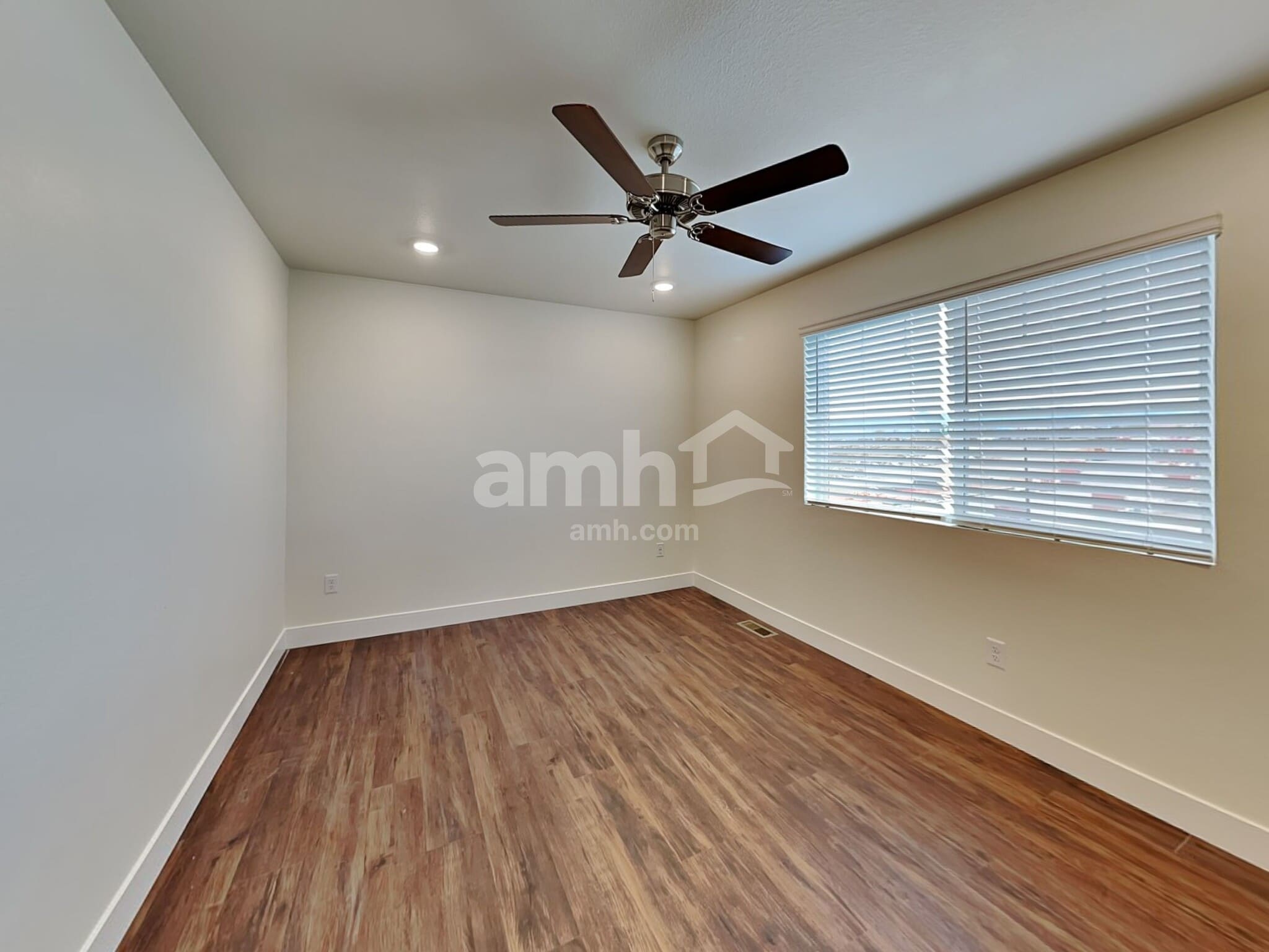 Building Photo - 3909 Wyedale Wy