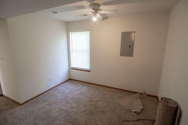 Building Photo - 1529 Bodie Dr