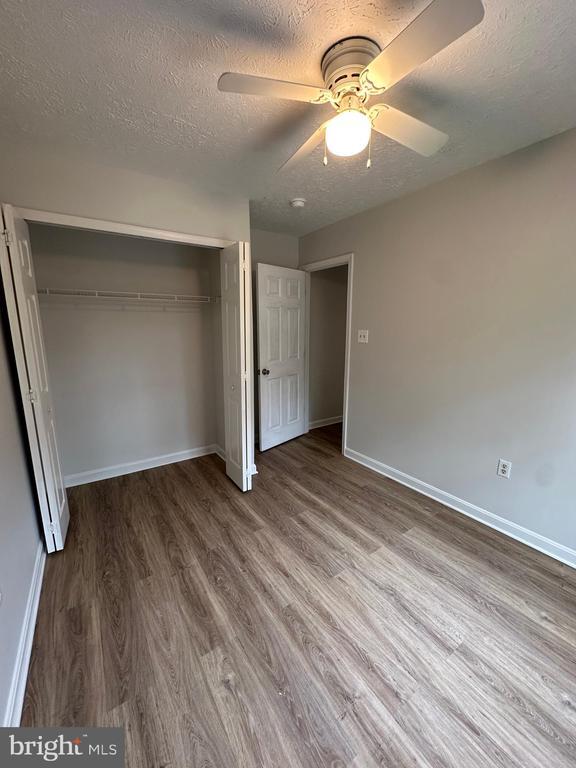 Building Photo - 309 Sherando Cir