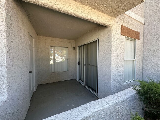 Building Photo - 1st Floor Condo! for rent in Las Vegas Nevada.