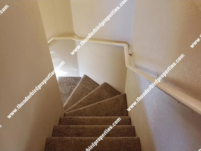Building Photo - Gated Community available NOW!