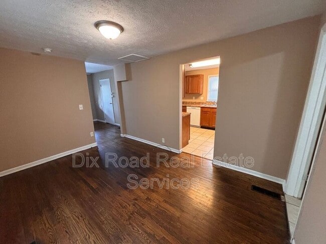 Building Photo - 1788 See Ave