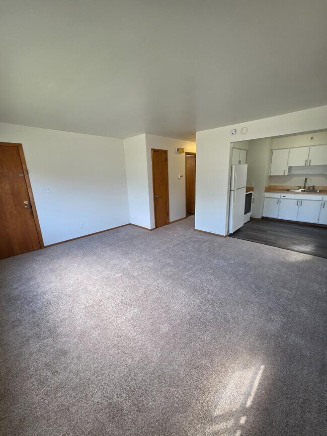 Building Photo - 8641 W Lapham St