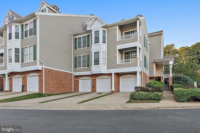 Primary Photo - 2002 Peggy Stewart Way