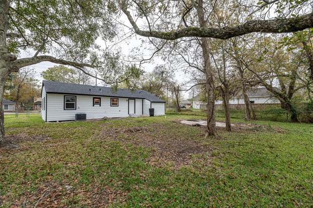 Building Photo - 4909 Higgins St