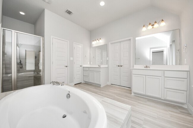 Building Photo - 4412 Mesquite Terrace Dr