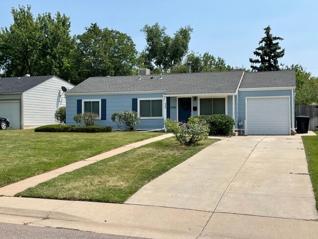 Building Photo - 4706 E Dartmouth Ave