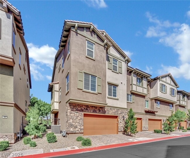 Building Photo - 21 Via Di Vita