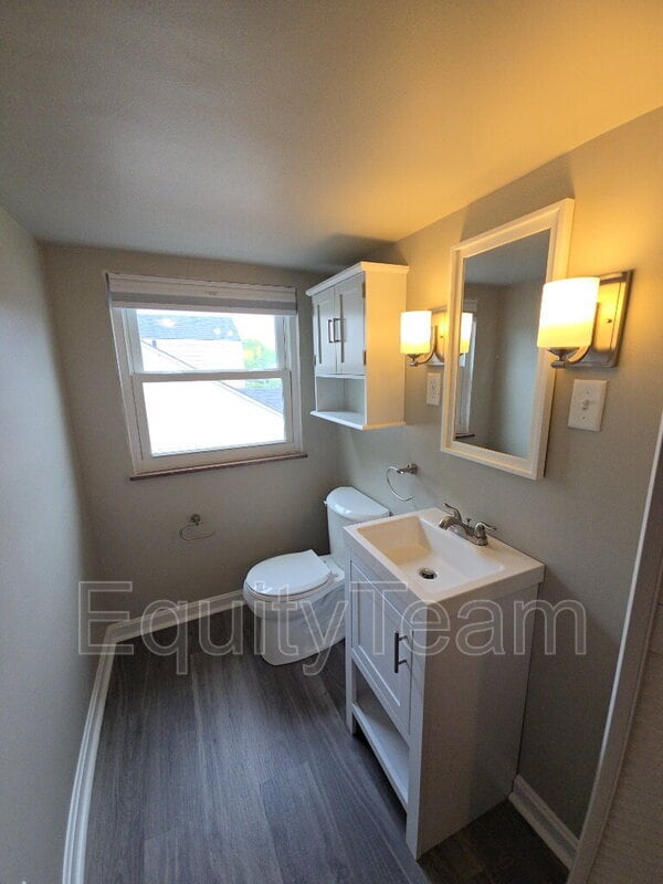 Building Photo - 4436 Redmont Ave