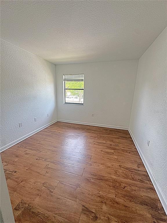 Building Photo - 12261 Sailwinds Dr