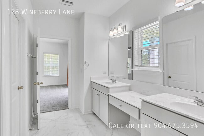 Building Photo - 128 Wineberry Ln