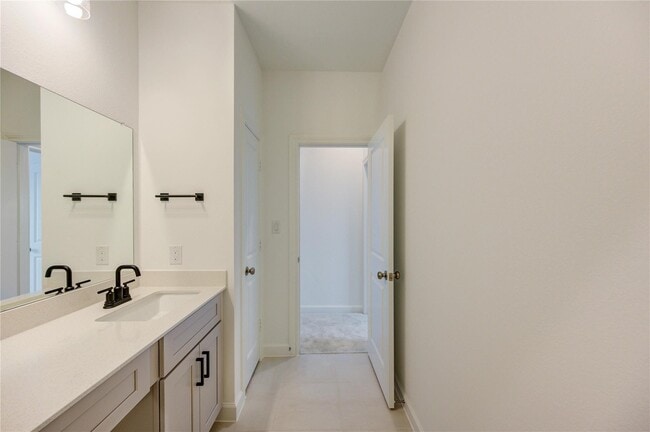 Building Photo - 25326 Loch Doon Dr