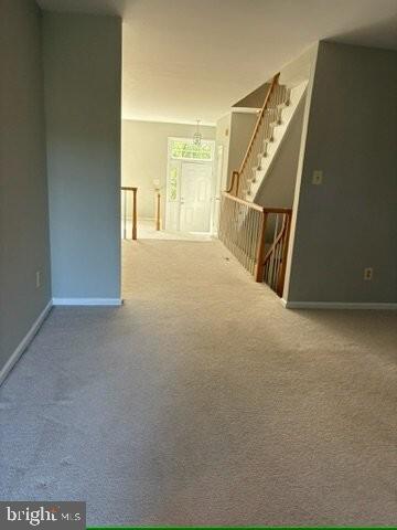 Building Photo - 5142 Woodford Dr
