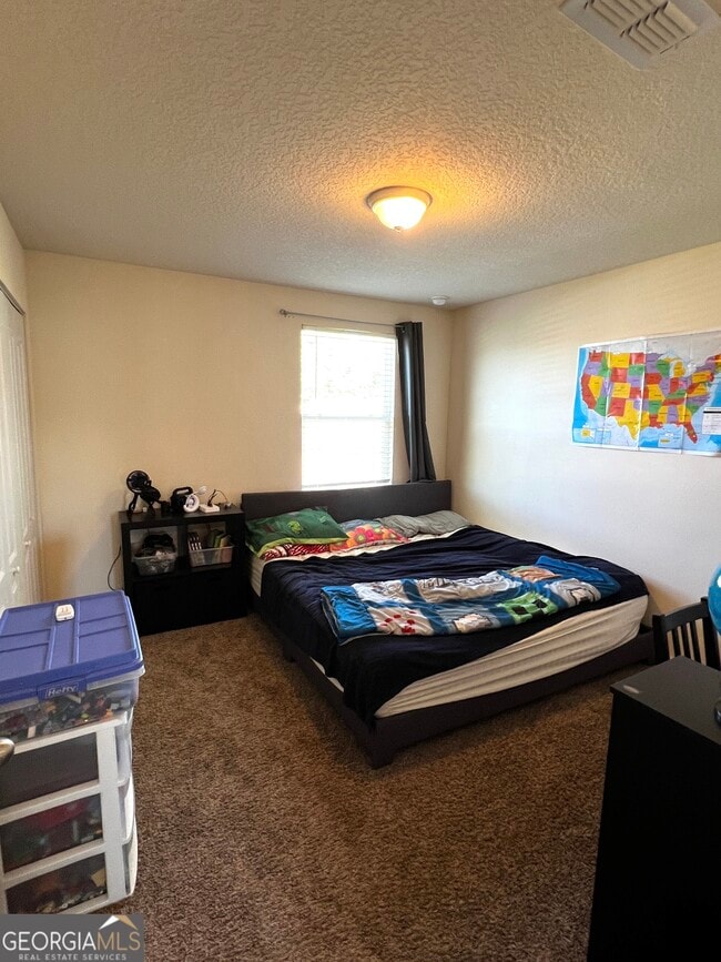 Building Photo - 307 Cedar Breeze Dr