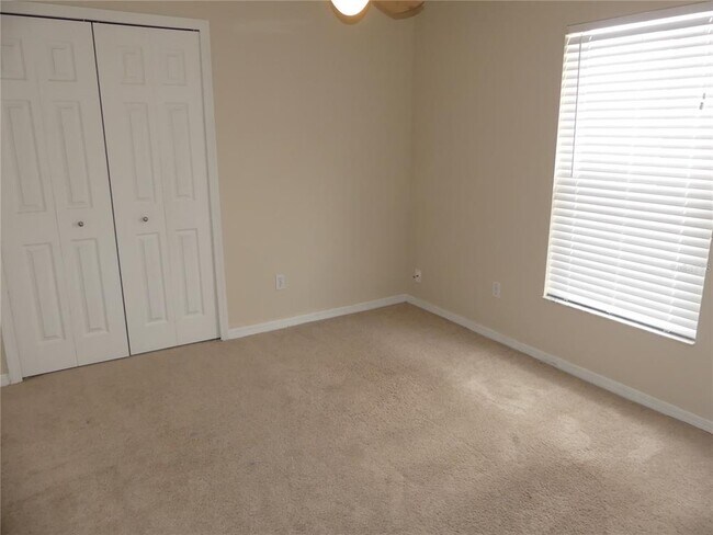 Building Photo - 5539 San Gabriel Way