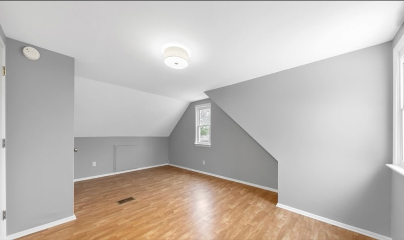 Building Photo - 11600 S Kilbourn Ave