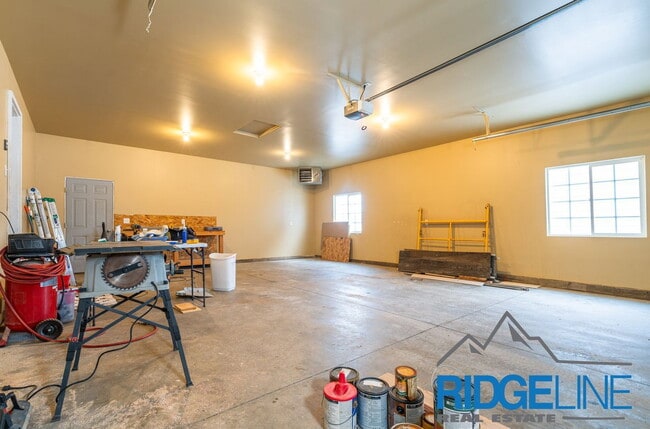 Building Photo - 2612 16th St S