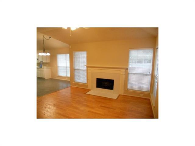 Building Photo - 10909 Reisling Dr