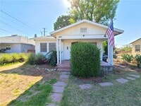 Building Photo - 1607 Clay St