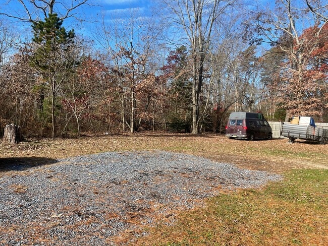 Building Photo - FOR RENT 3 Bedroom, 1 Bath Home in Laurel Lakes, NJ $1500