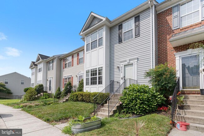 Building Photo - 8212 Silverton Ct