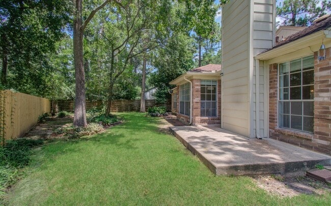 Building Photo - 35 Cottage Grove Pl