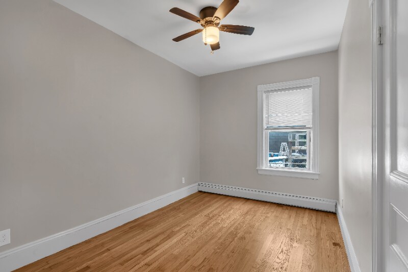 Building Photo - 77 Vinton St