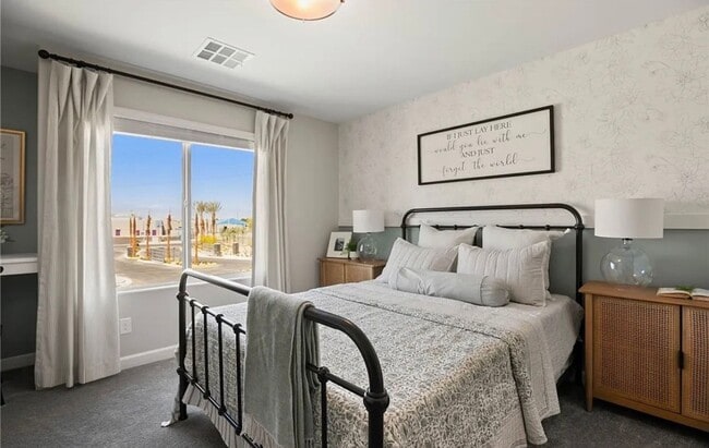 Building Photo - 2-Bedroom Brand New Furnished Townhome!