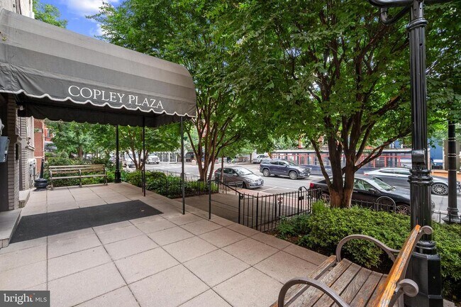 Building Photo - 1514 17th St NW