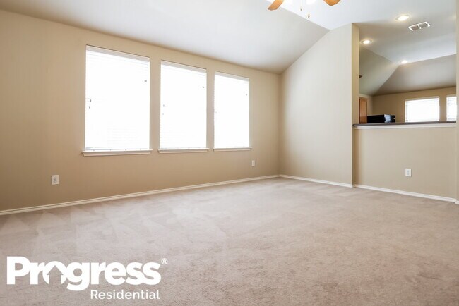 Building Photo - 1010 Weeson Rd