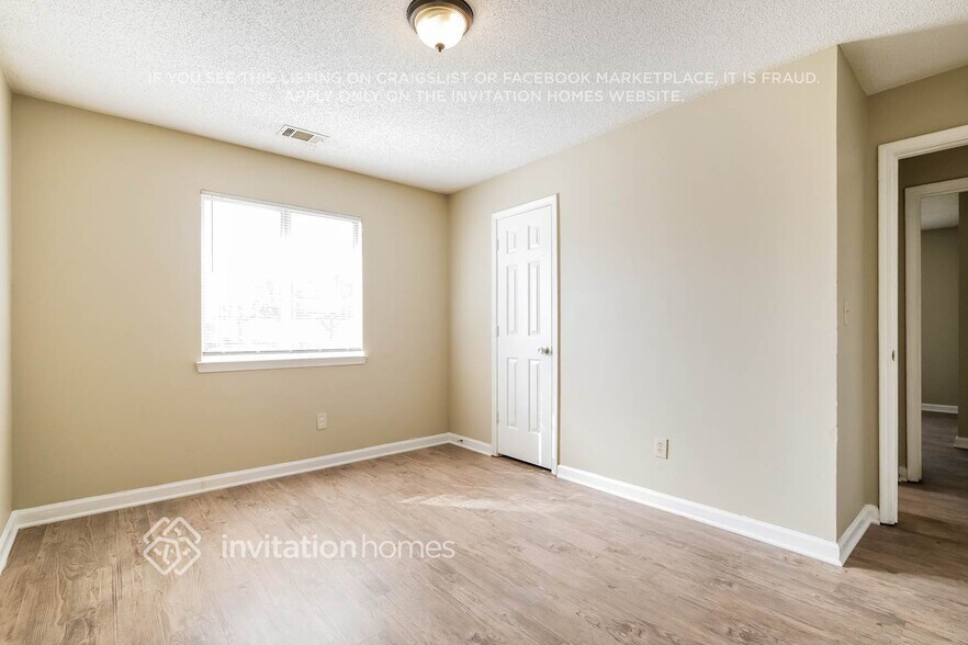 Building Photo - 40 Carrera Rd