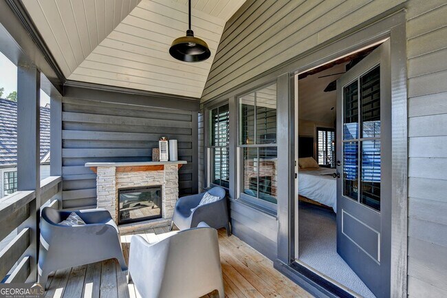 Building Photo - 2555 Brook Run