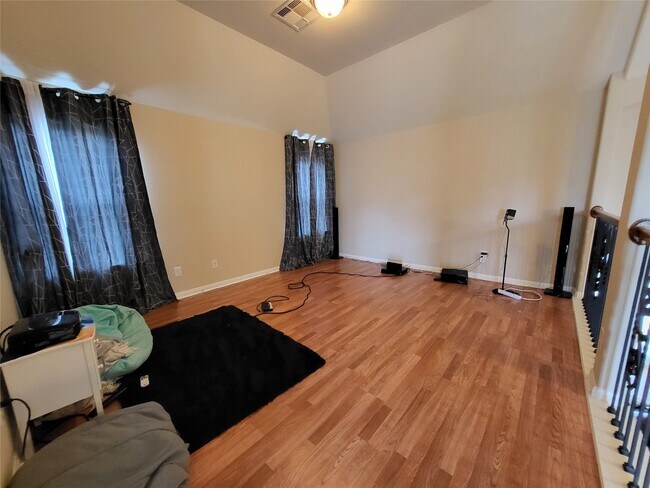 Building Photo - 26306 Reston Hill Ln