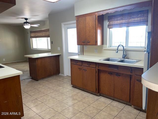 Building Photo - 1461 E 3rd St