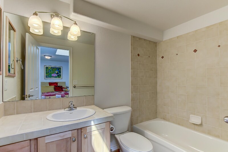 Building Photo - 440 Laramie Blvd