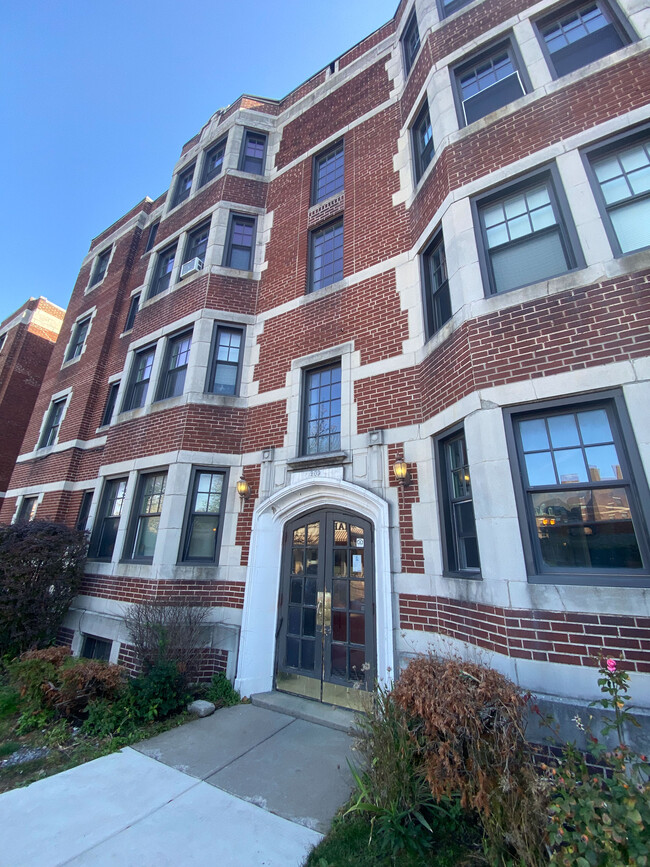 Building Photo - 217  Elmwood Avenue Apartments