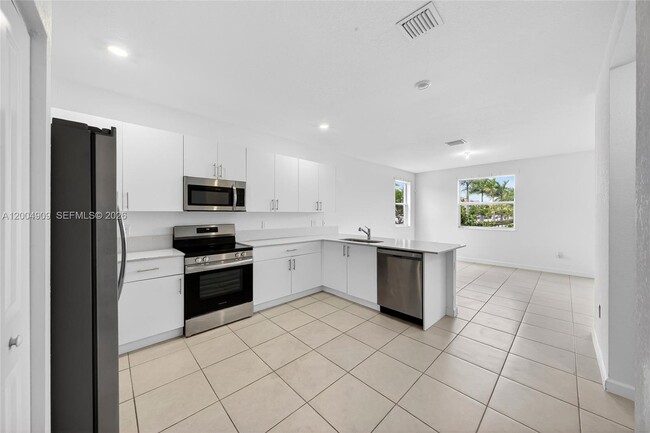 Building Photo - 5555 NW 27th St