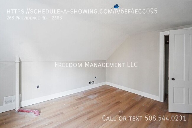 Building Photo - 268 Providence Rd